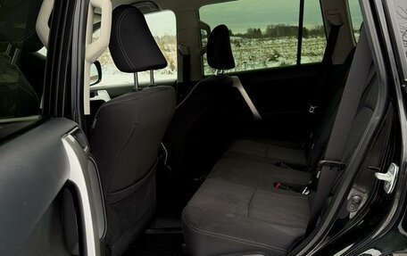 Toyota Land Cruiser Prado 150 рестайлинг 2, 2017 год, 4 300 000 рублей, 9 фотография