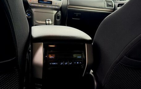 Toyota Land Cruiser Prado 150 рестайлинг 2, 2017 год, 4 300 000 рублей, 8 фотография