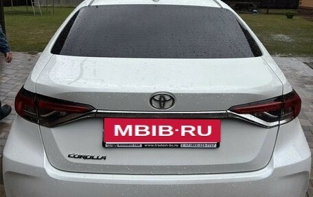 Toyota Corolla, 2019 год, 1 850 000 рублей, 2 фотография