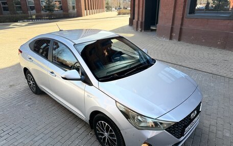 Hyundai Solaris II рестайлинг, 2021 год, 1 465 000 рублей, 13 фотография
