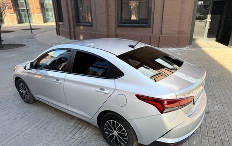 Hyundai Solaris II рестайлинг, 2021 год, 1 465 000 рублей, 16 фотография