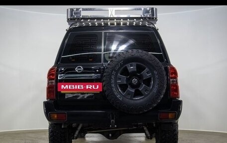 Nissan Patrol, 2009 год, 2 250 000 рублей, 4 фотография