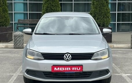 Volkswagen Jetta VI, 2012 год, 1 025 000 рублей, 2 фотография