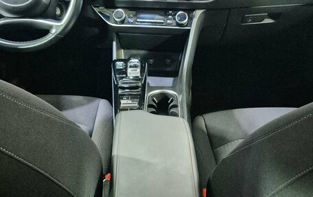 Hyundai Sonata VIII, 2021 год, 2 450 000 рублей, 13 фотография