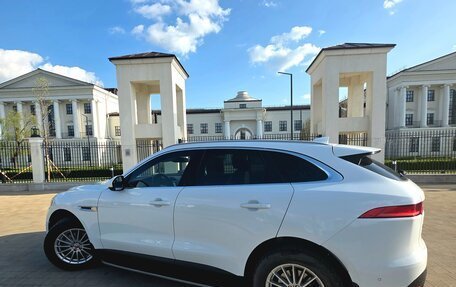 Jaguar F-Pace, 2016 год, 2 500 000 рублей, 1 фотография