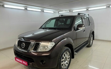 Nissan Pathfinder, 2012 год, 1 384 000 рублей, 1 фотография
