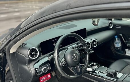 Mercedes-Benz CLA, 2019 год, 1 950 000 рублей, 9 фотография