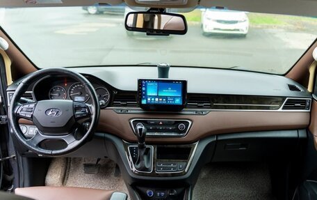 Hyundai Grand Starex Grand Starex I рестайлинг 2, 2019 год, 3 450 000 рублей, 11 фотография