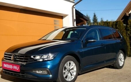 Volkswagen Passat B8 рестайлинг, 2022 год, 2 275 000 рублей, 4 фотография