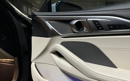 BMW 8 серия, 2021 год, 8 500 000 рублей, 21 фотография