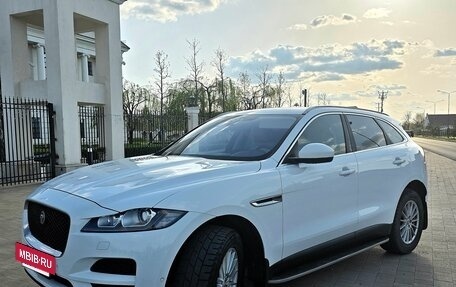 Jaguar F-Pace, 2016 год, 2 500 000 рублей, 9 фотография