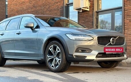 Volvo V90 Cross Country I рестайлинг, 2022 год, 5 900 000 рублей, 20 фотография