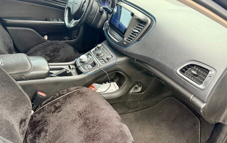 Chrysler 200 II, 2015 год, 1 100 000 рублей, 26 фотография