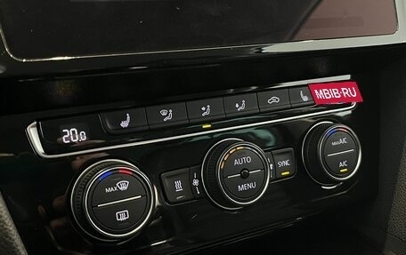 Volkswagen Passat B8 рестайлинг, 2019 год, 2 140 000 рублей, 17 фотография