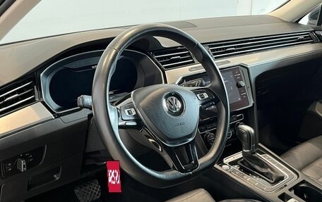 Volkswagen Passat B8 рестайлинг, 2019 год, 2 140 000 рублей, 33 фотография