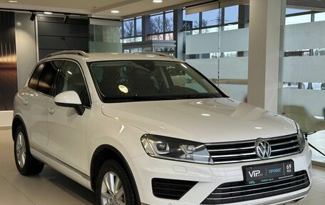 Volkswagen Touareg III, 2015 год, 2 855 000 рублей, 3 фотография
