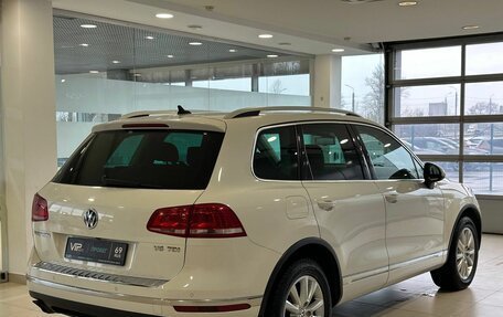 Volkswagen Touareg III, 2015 год, 2 855 000 рублей, 4 фотография