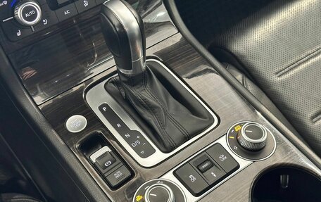 Volkswagen Touareg III, 2015 год, 2 855 000 рублей, 18 фотография