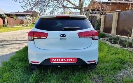 KIA Rio III рестайлинг, 2016 год, 1 000 000 рублей, 2 фотография