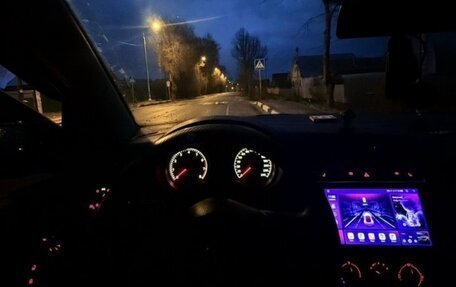 Volkswagen Polo VI (EU Market), 2012 год, 750 000 рублей, 2 фотография