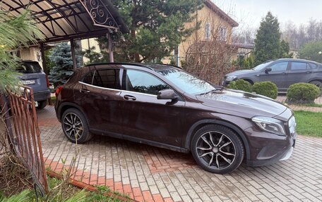 Mercedes-Benz GLA, 2014 год, 1 900 000 рублей, 2 фотография