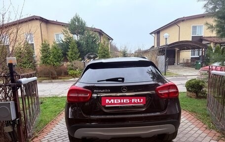 Mercedes-Benz GLA, 2014 год, 1 900 000 рублей, 3 фотография