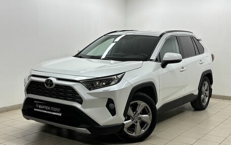 Toyota RAV4, 2021 год, 3 589 000 рублей, 1 фотография