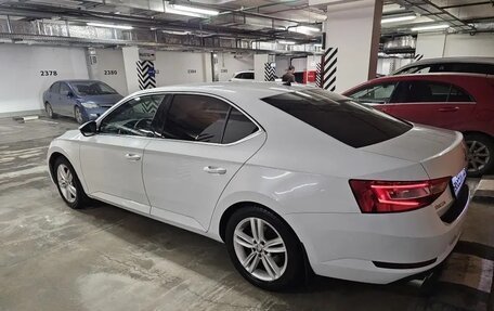 Skoda Superb III рестайлинг, 2015 год, 1 850 000 рублей, 4 фотография