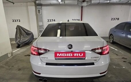 Skoda Superb III рестайлинг, 2015 год, 1 850 000 рублей, 6 фотография