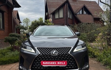 Lexus RX IV рестайлинг, 2021 год, 5 550 000 рублей, 4 фотография