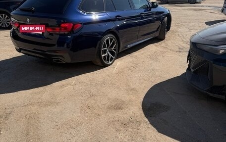 BMW 5 серия, 2021 год, 6 400 000 рублей, 3 фотография