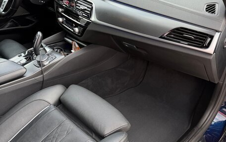 BMW 5 серия, 2021 год, 6 400 000 рублей, 12 фотография