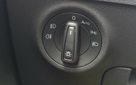 Skoda Karoq I, 2021 год, 2 390 000 рублей, 21 фотография