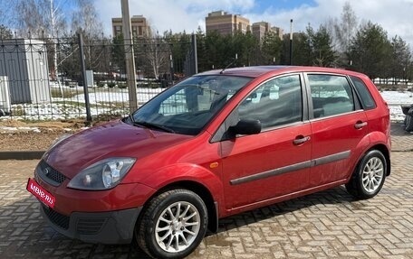 Ford Fiesta, 2007 год, 400 000 рублей, 2 фотография