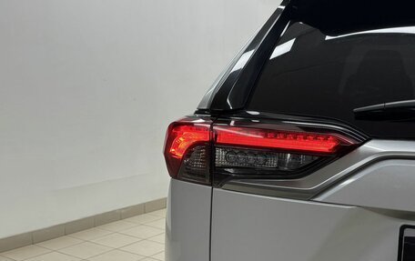 Toyota RAV4, 2021 год, 3 589 000 рублей, 10 фотография