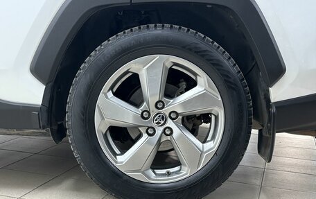 Toyota RAV4, 2021 год, 3 589 000 рублей, 19 фотография