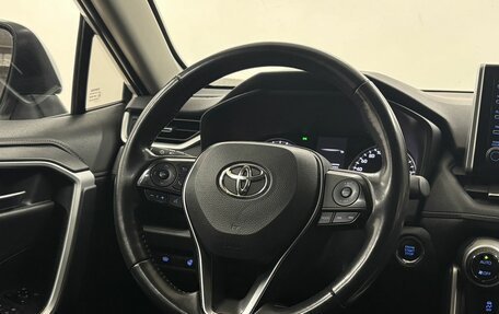 Toyota RAV4, 2021 год, 3 589 000 рублей, 18 фотография