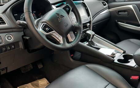 Mitsubishi Montero Sport, 2023 год, 5 500 000 рублей, 16 фотография