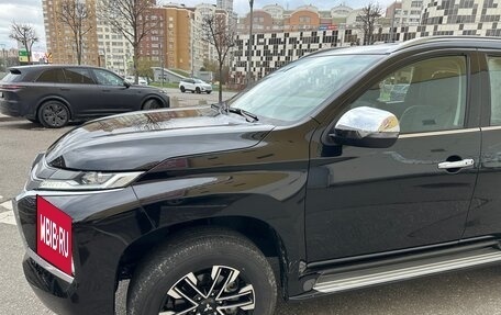 Mitsubishi Montero Sport, 2023 год, 5 500 000 рублей, 5 фотография
