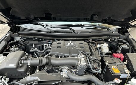 Mitsubishi Montero Sport, 2023 год, 5 500 000 рублей, 23 фотография