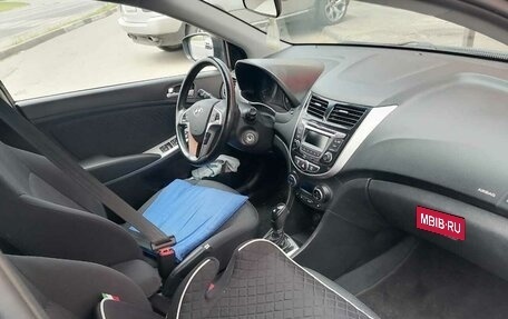 Hyundai Solaris II рестайлинг, 2015 год, 1 200 000 рублей, 6 фотография