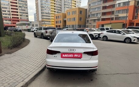 Audi A4, 2018 год, 2 650 000 рублей, 3 фотография
