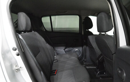 Renault Sandero II рестайлинг, 2017 год, 1 150 000 рублей, 11 фотография