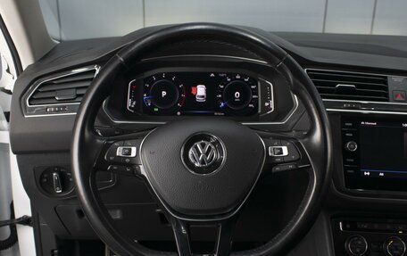 Volkswagen Tiguan II, 2019 год, 2 880 000 рублей, 12 фотография