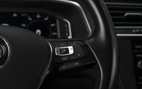 Volkswagen Tiguan II, 2019 год, 2 880 000 рублей, 14 фотография