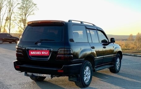 Toyota Land Cruiser 100 рестайлинг 2, 2004 год, 1 680 000 рублей, 4 фотография