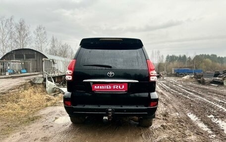 Toyota Land Cruiser Prado 120 рестайлинг, 2005 год, 2 099 000 рублей, 5 фотография