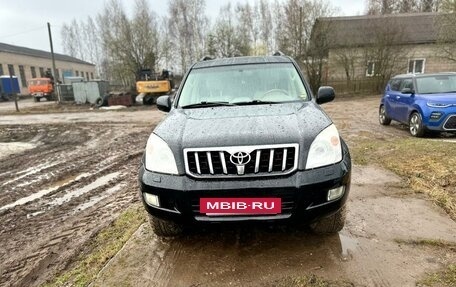 Toyota Land Cruiser Prado 120 рестайлинг, 2005 год, 2 099 000 рублей, 2 фотография