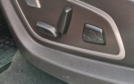 Renault Espace V рестайлинг, 2017 год, 1 990 000 рублей, 8 фотография