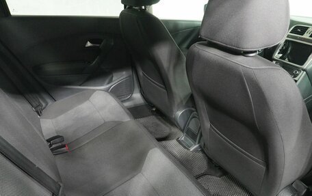 Volkswagen Polo VI (EU Market), 2015 год, 879 000 рублей, 11 фотография